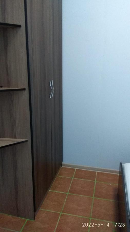 Хостел 689Capsulehotel&Coffee Alma-Ata Exteriör bild